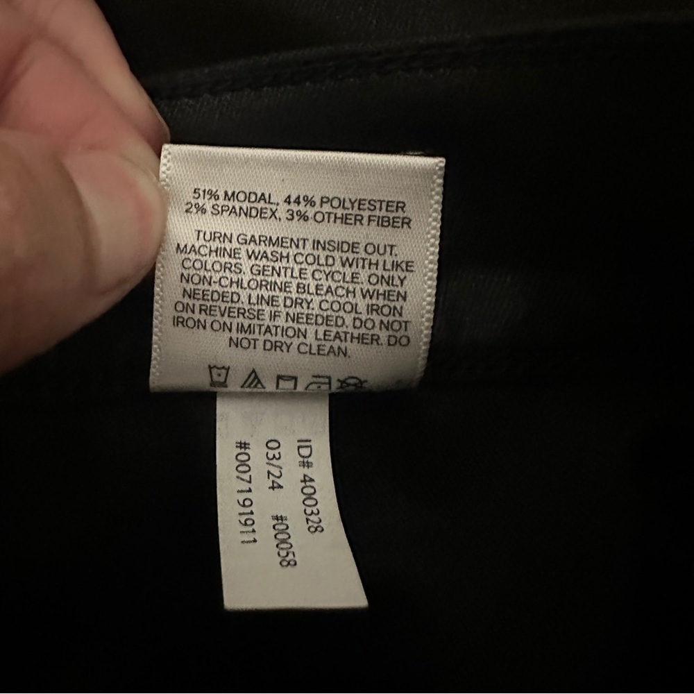 Express Black Coated Jeans Size 8 - Picture 9 of 9
